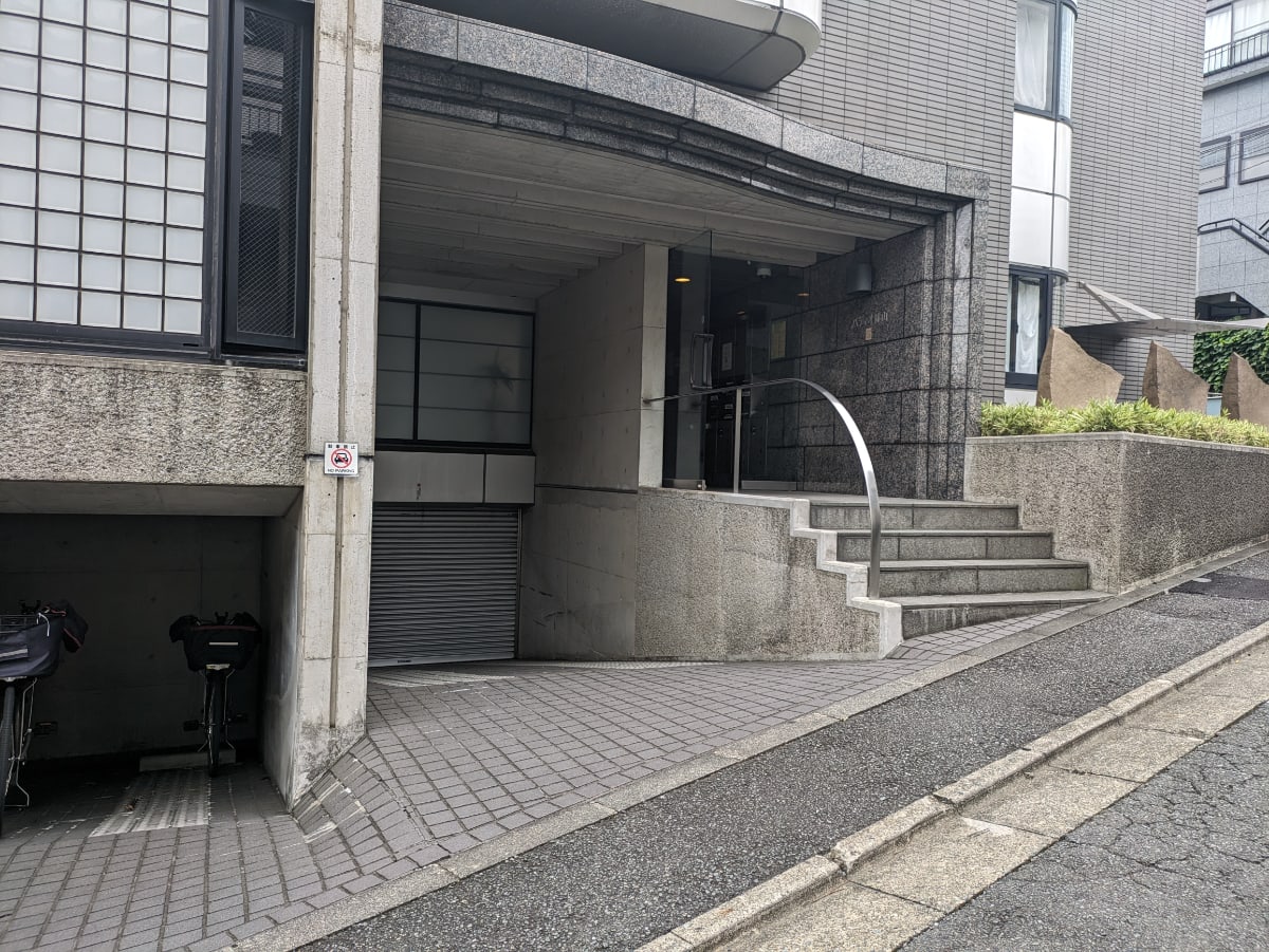 v20250303174104/fresh/building/J00100365492_6