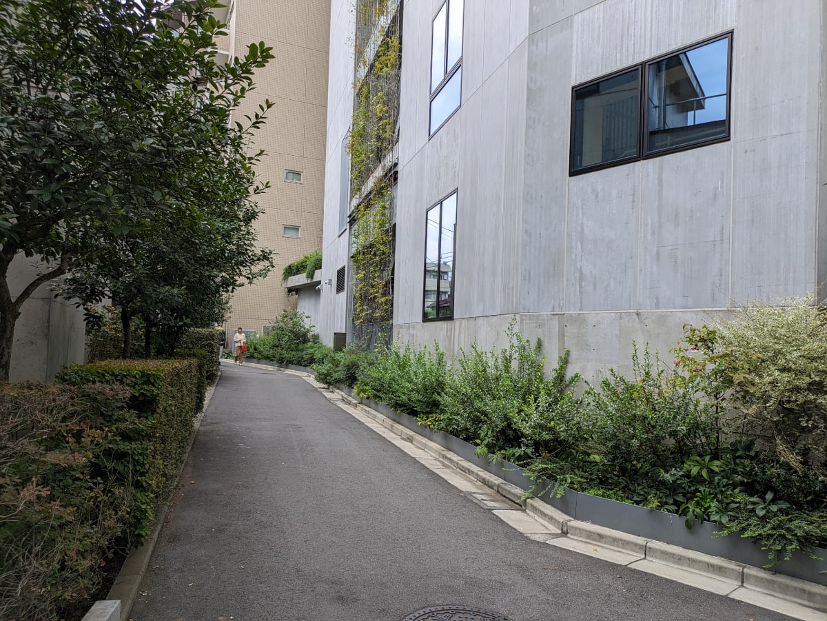 v20250305174101/fresh/building/J00100358767_2