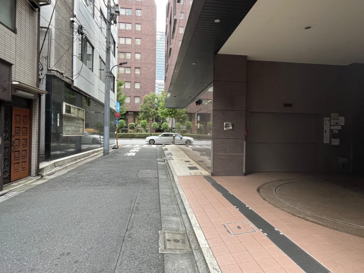 v20250305174101/fresh/building/J00100360460_8