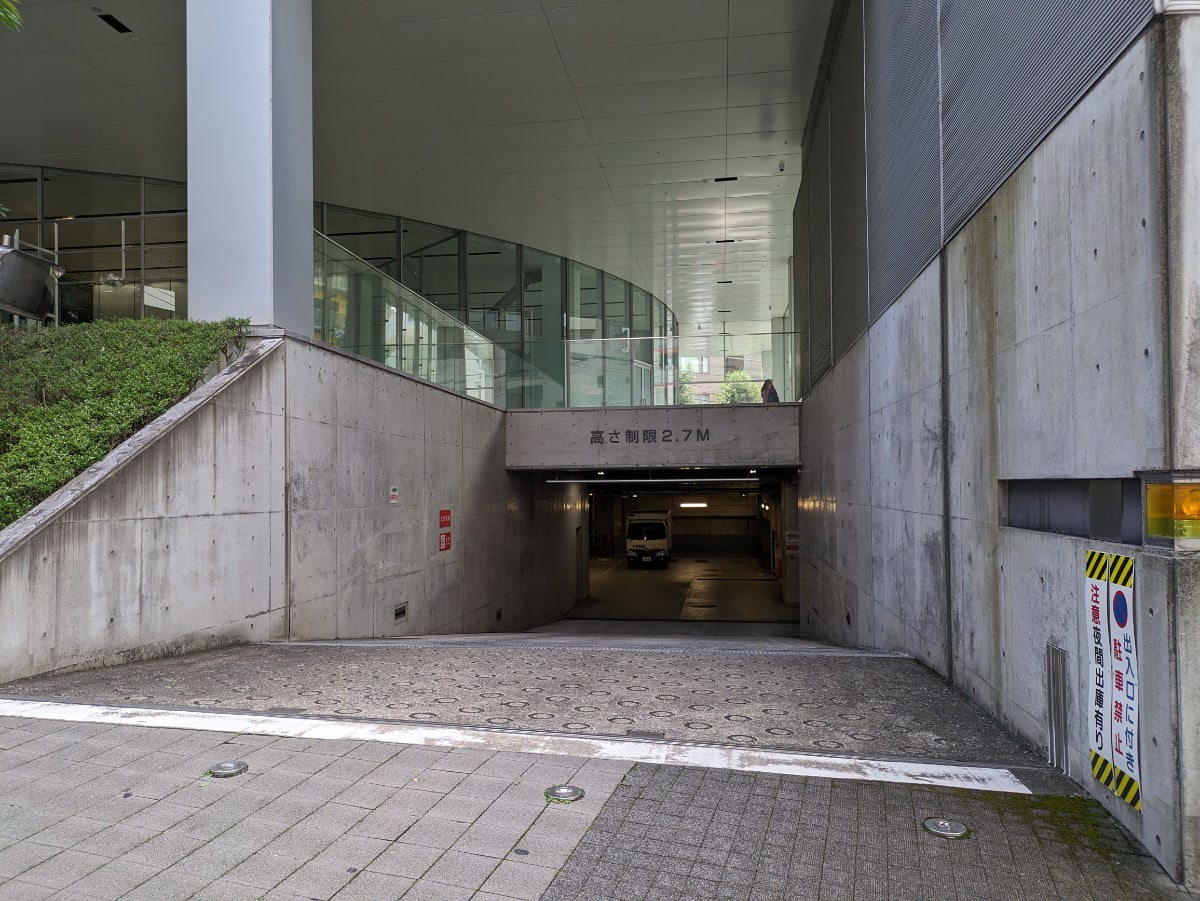v20250305174101/fresh/building/J00100364110_9