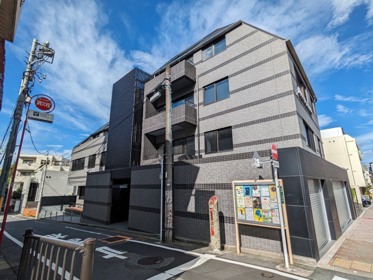 v20250305174101/fresh/building/J00100366863_20