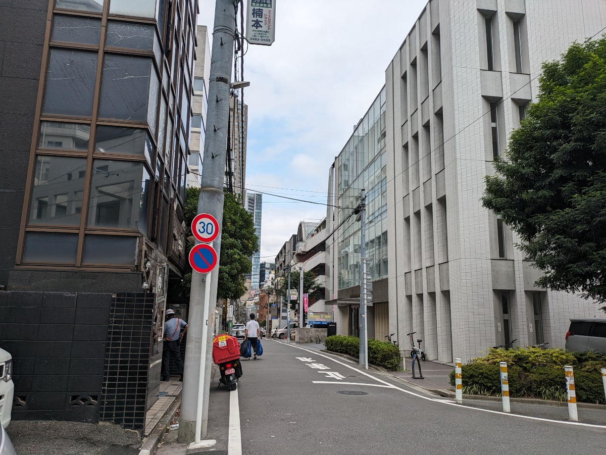 v20250305174101/fresh/building/J00100366890_12