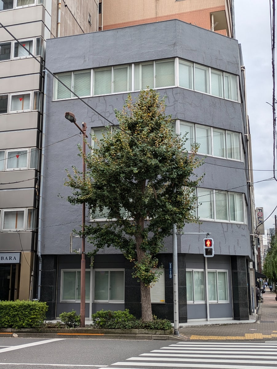 v20250305174101/fresh/building/J00100370188_11
