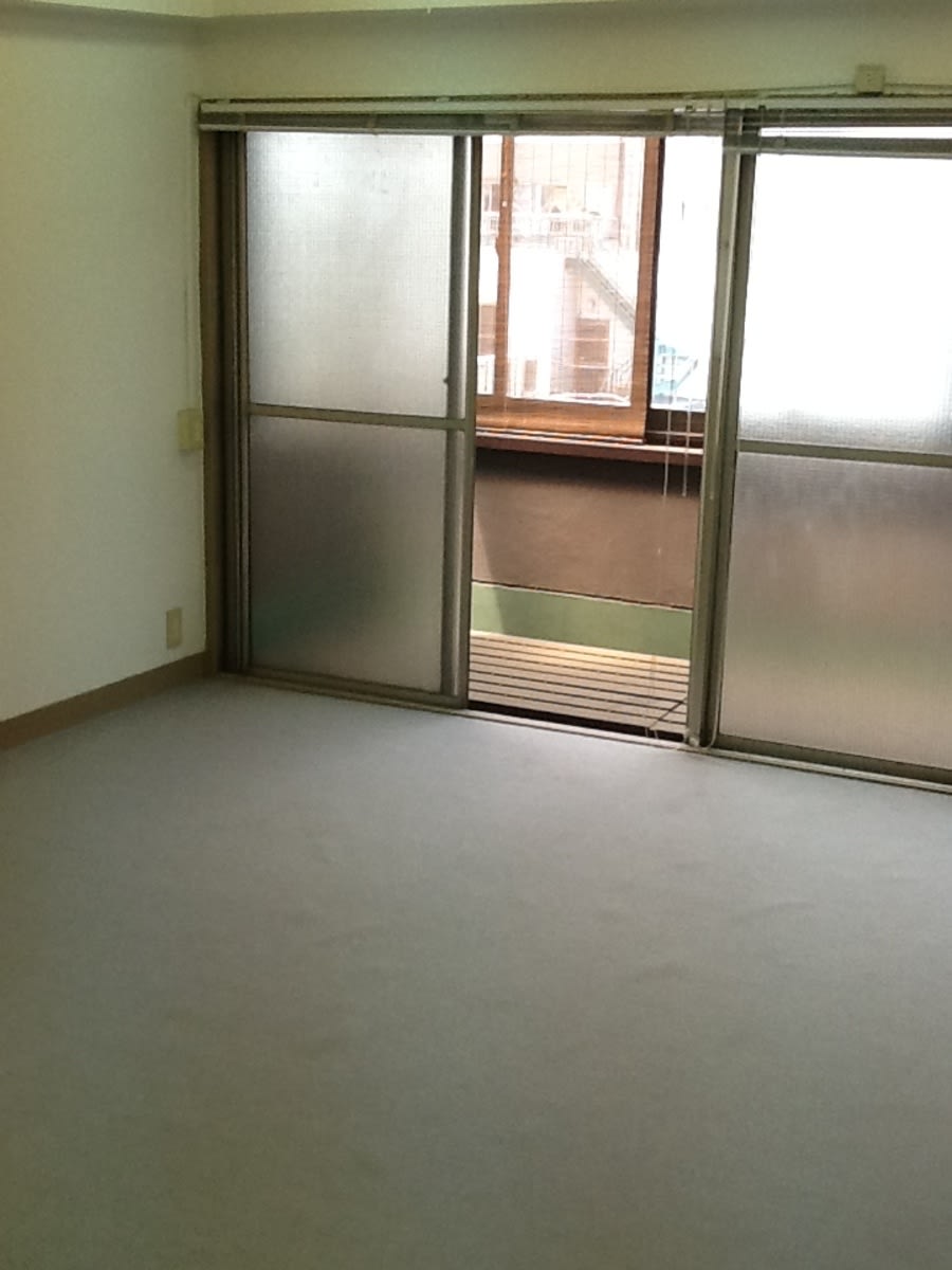 v20250306181517/fresh/room/J00102164309_2