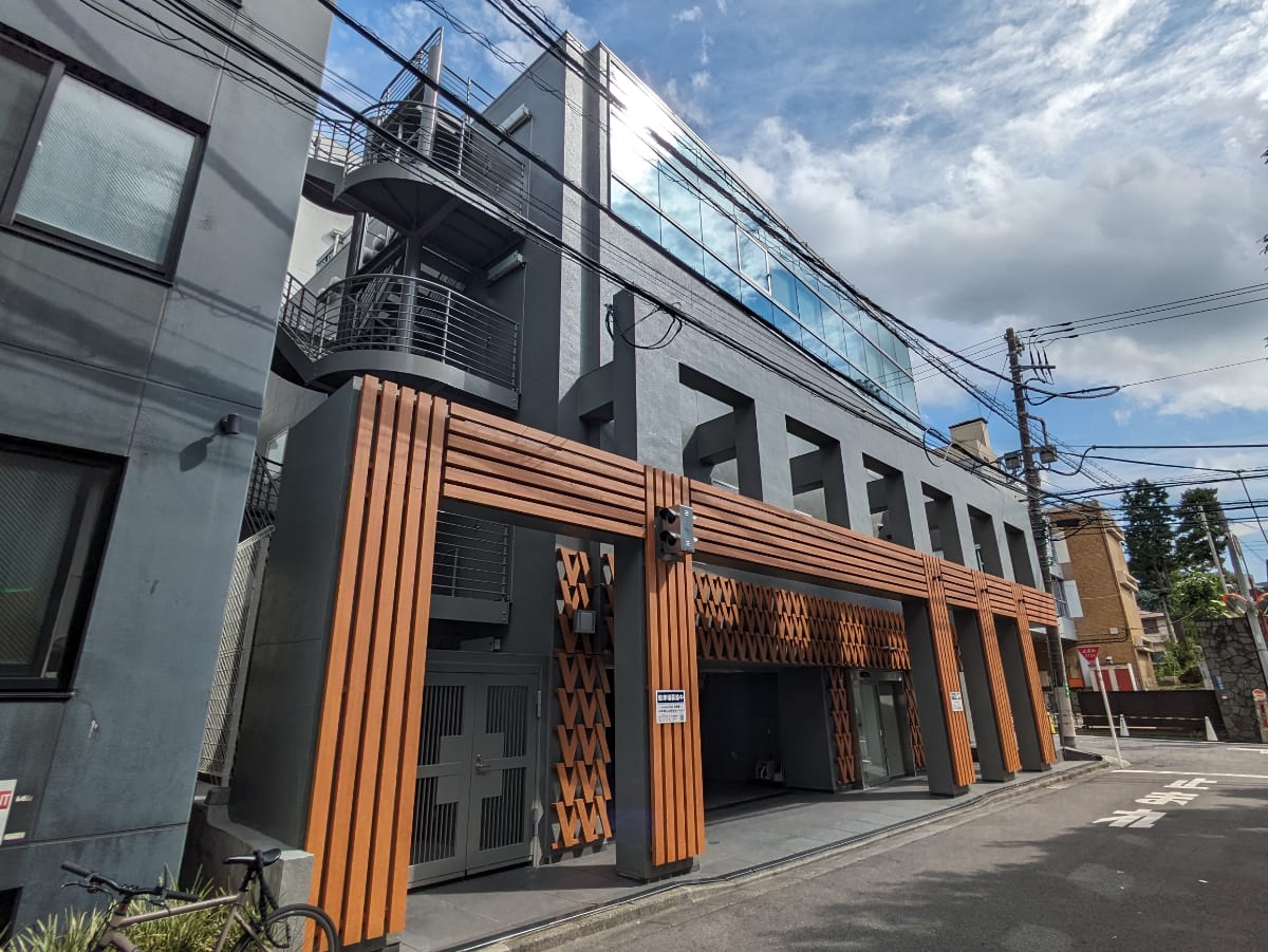 v20250307174110/fresh/building/J00100356522_8