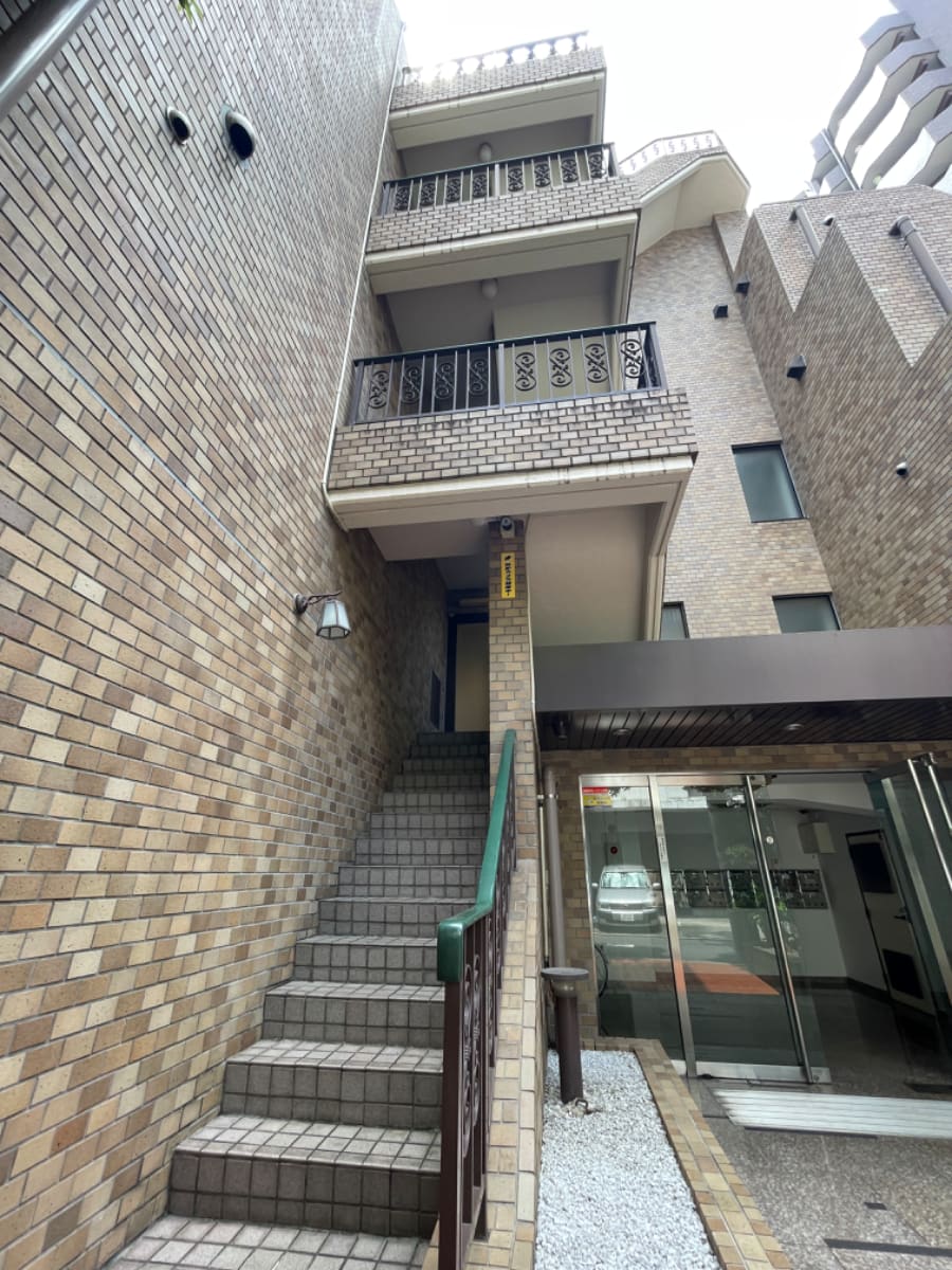 v20250311174102/fresh/building/J00100357004_15