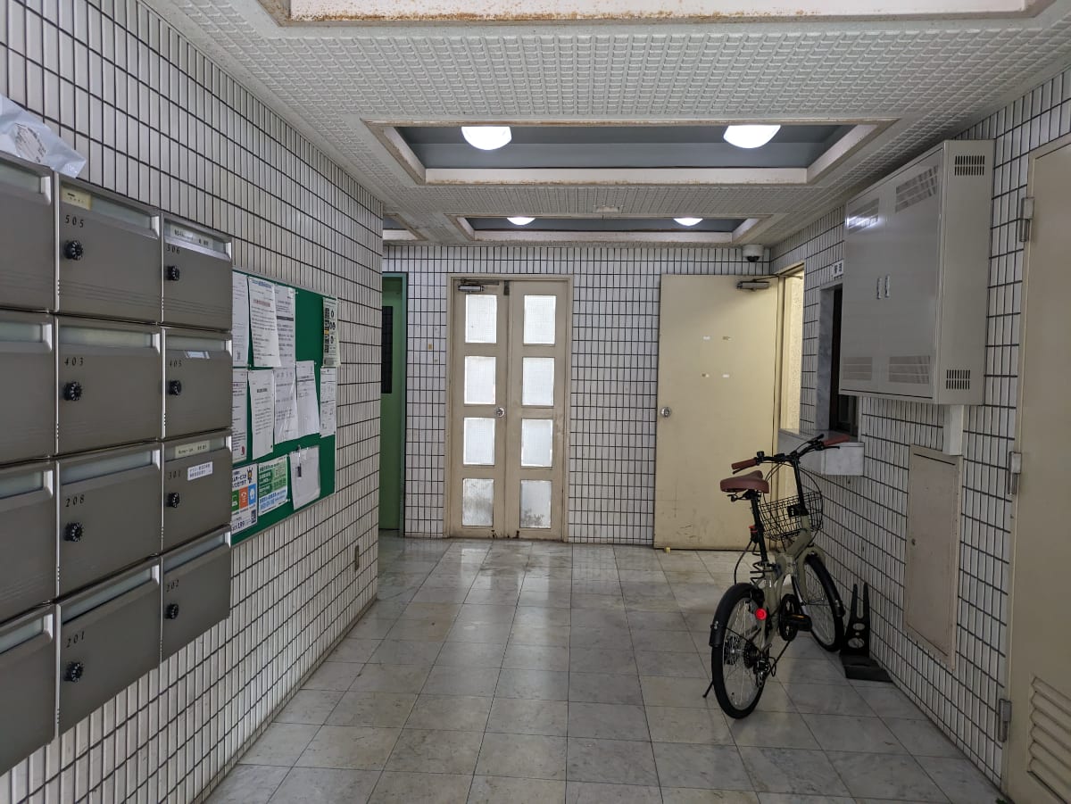 v20250312174057/fresh/building/J00100377716_5