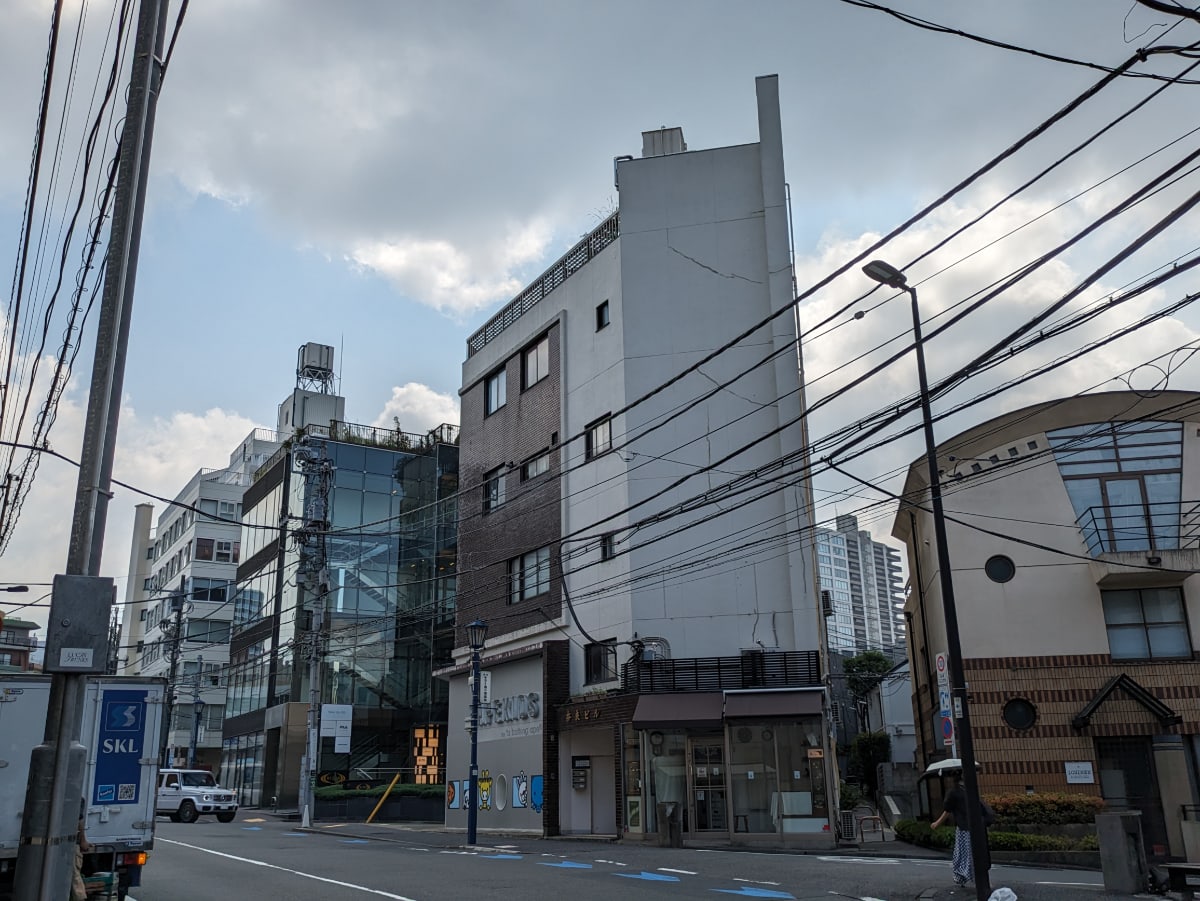v20250312174058/fresh/building/J00100363993_8