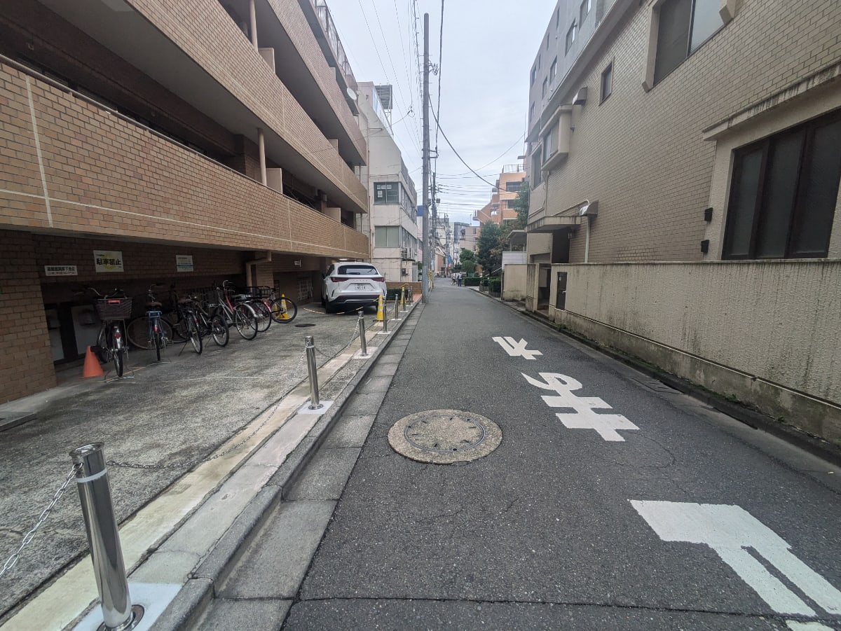 v20250319174131/fresh/building/J00100356803_2