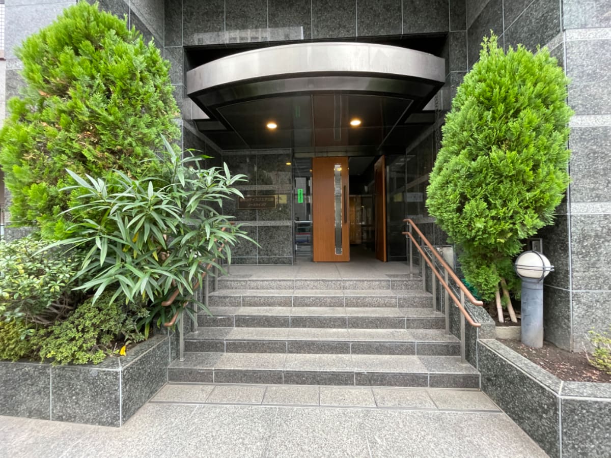 v20250319174131/fresh/building/J00100357081_5