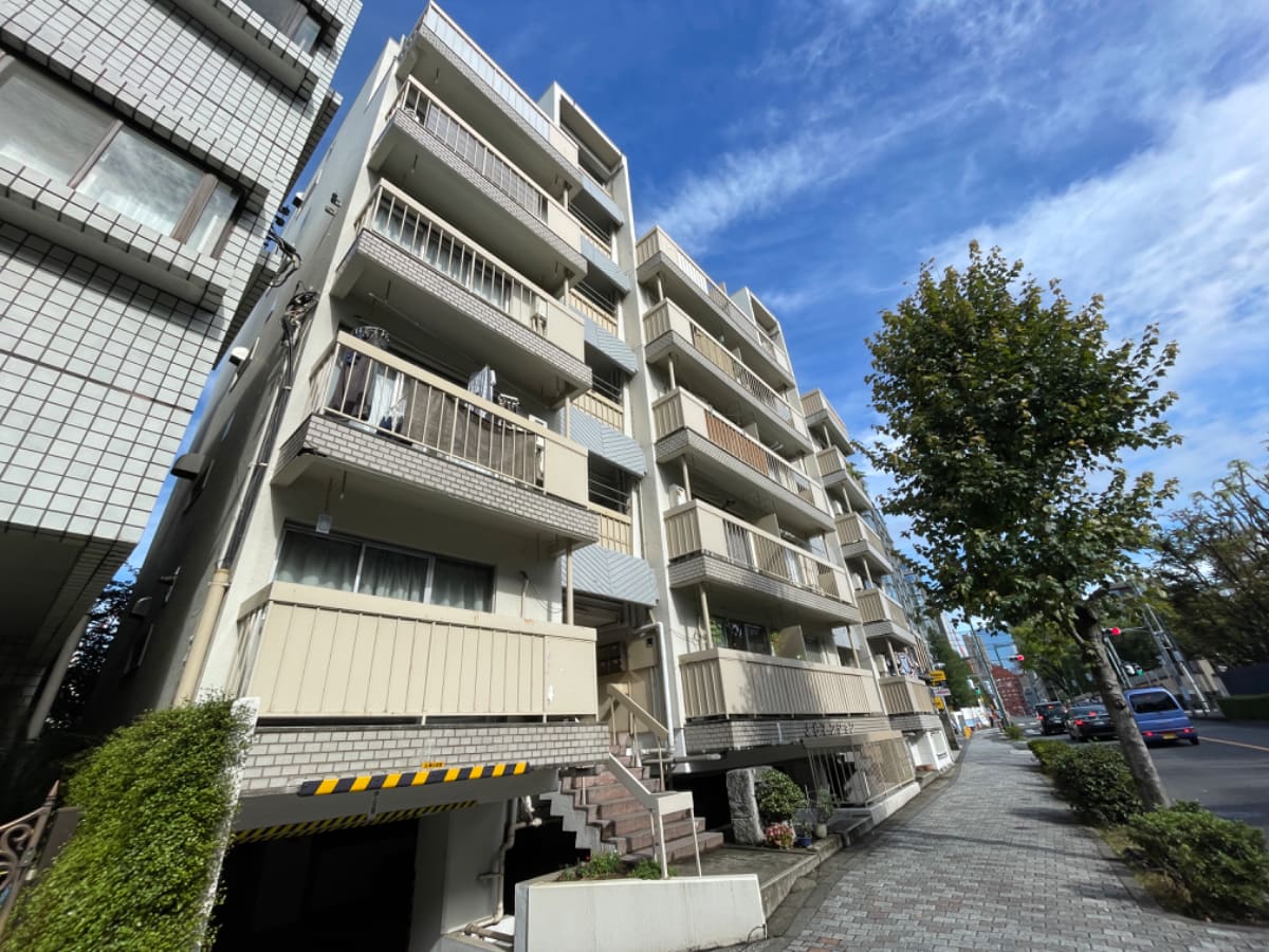 v20250319174131/fresh/building/J00100357083_8