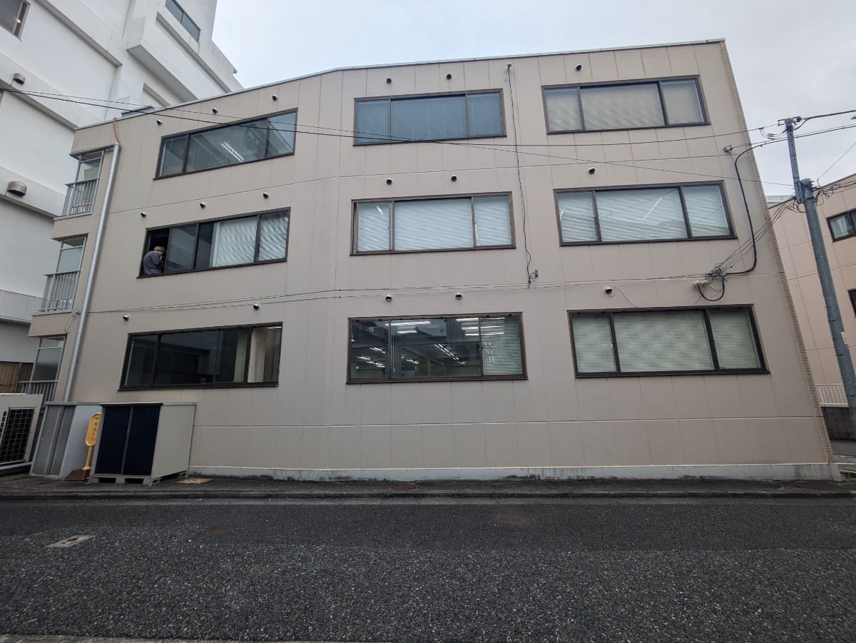 v20250319174131/fresh/building/J00100360448_6