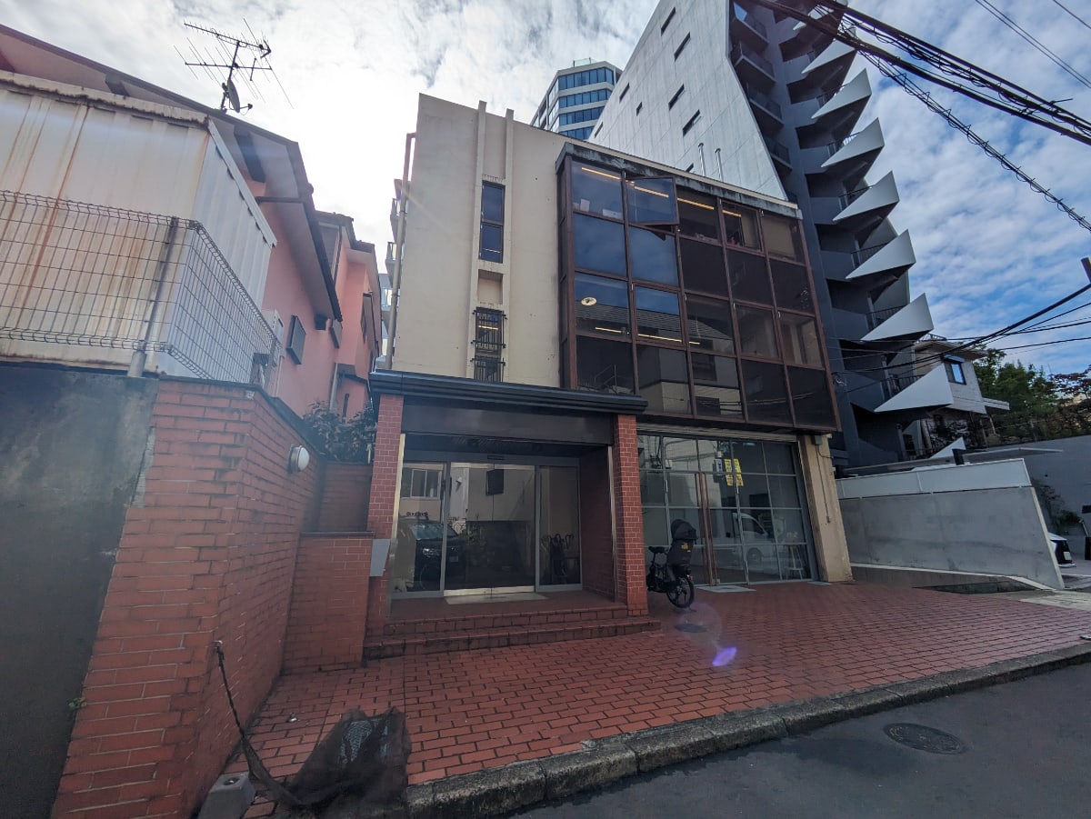 v20250319174131/fresh/building/J00100365872_6