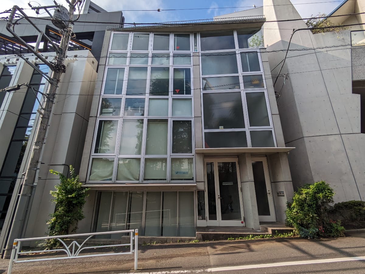 v20250319174131/fresh/building/J00100366971_1