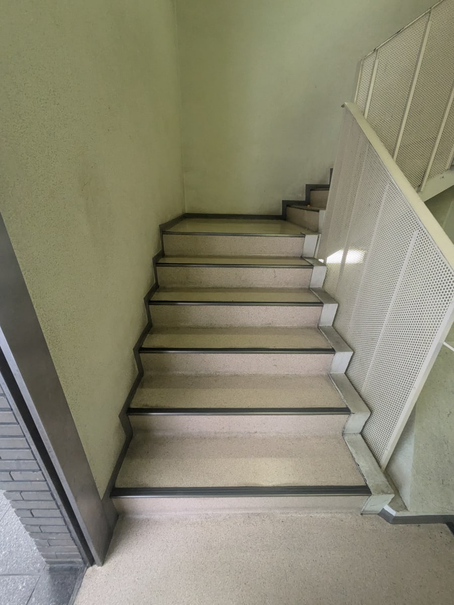 v20250319174131/fresh/building/J00100369075_11
