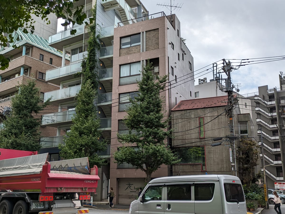 v20250319174131/fresh/building/J00100415641_5