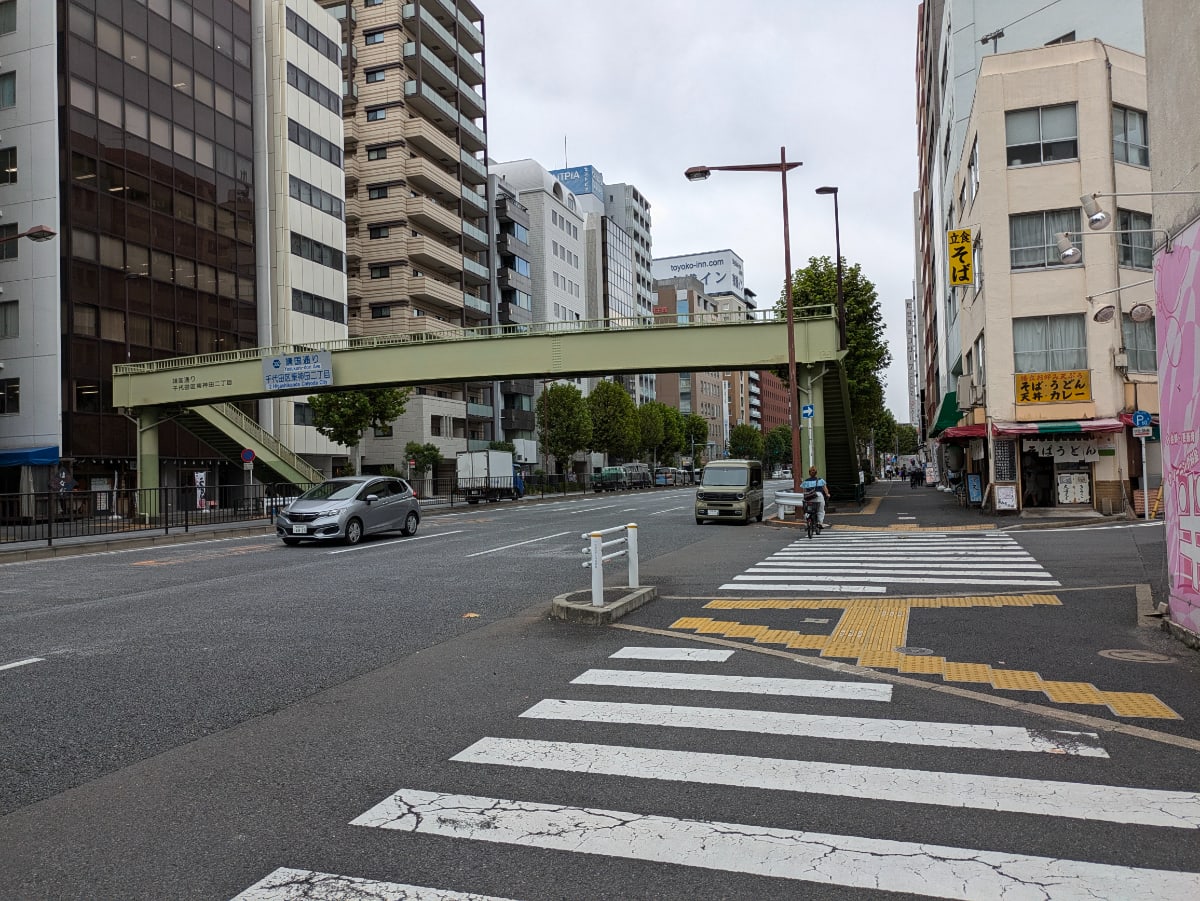 v20250324174119/fresh/building/J00100359714_9