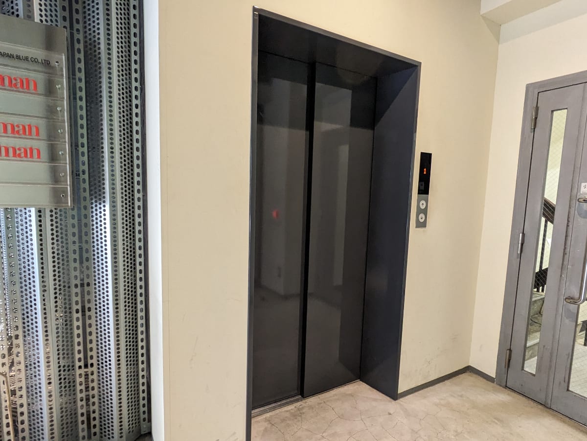 v20250326174120/fresh/building/J00100366866_4