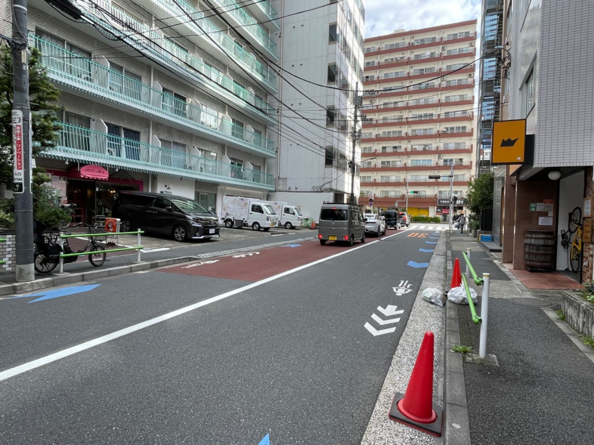 v20250403150658/fresh/building/J00100357074_8