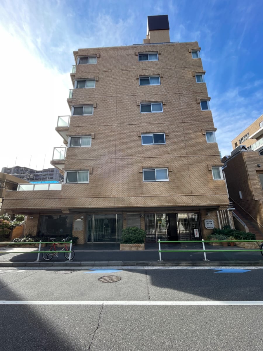 v20250403150658/fresh/building/J00100357075_11