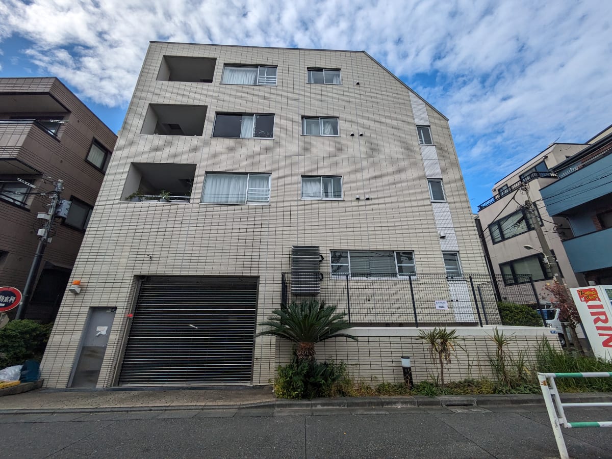 v20250403150658/fresh/building/J00100360547_15