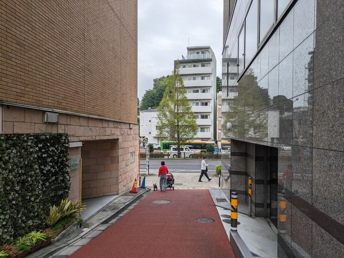 v20250403150658/fresh/building/J00100363846_14