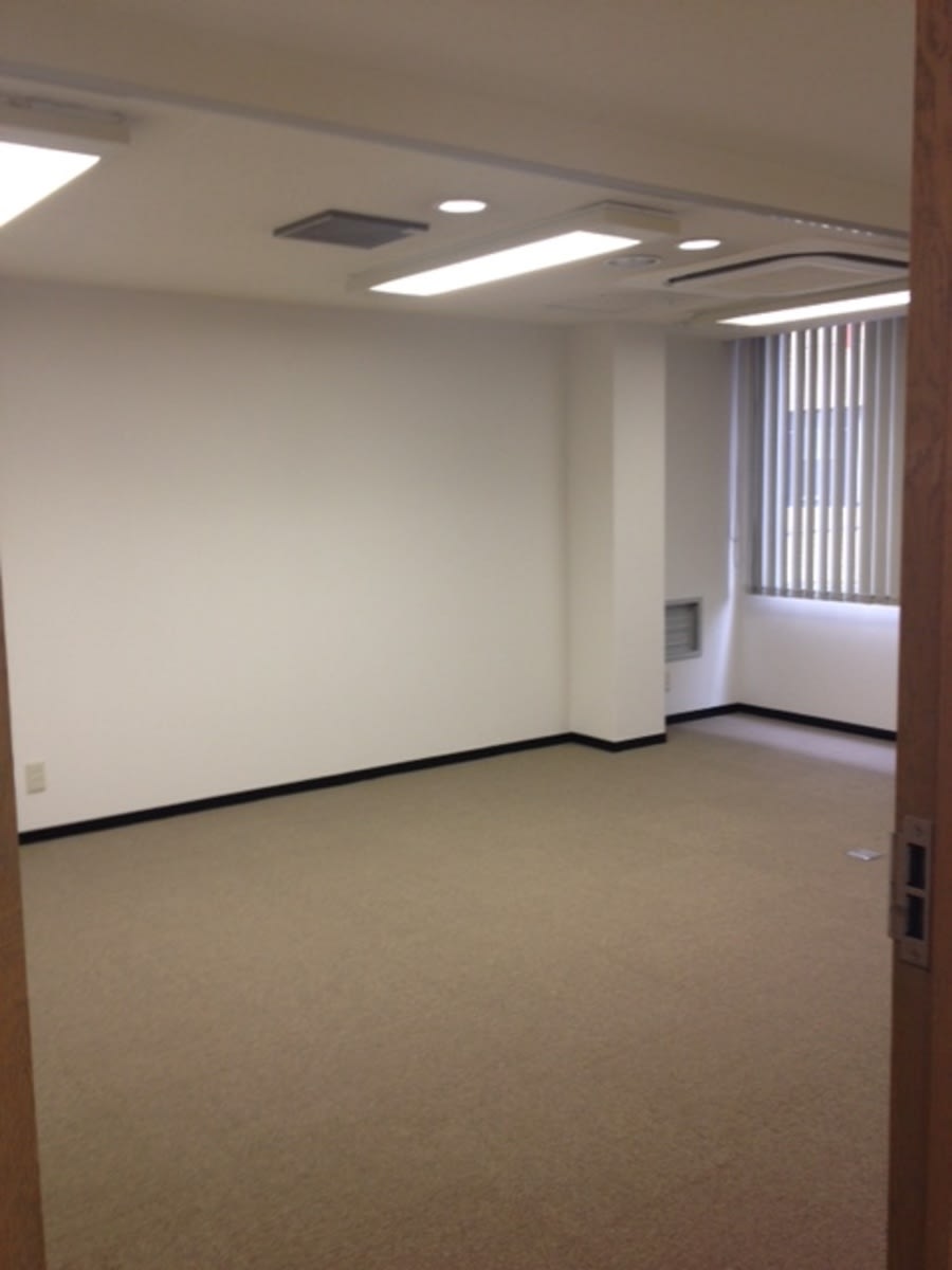 v20250407164006/fresh/room/J00101925682_4