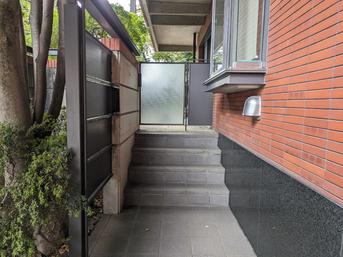 v20250413150543/fresh/building/J00100356640_16