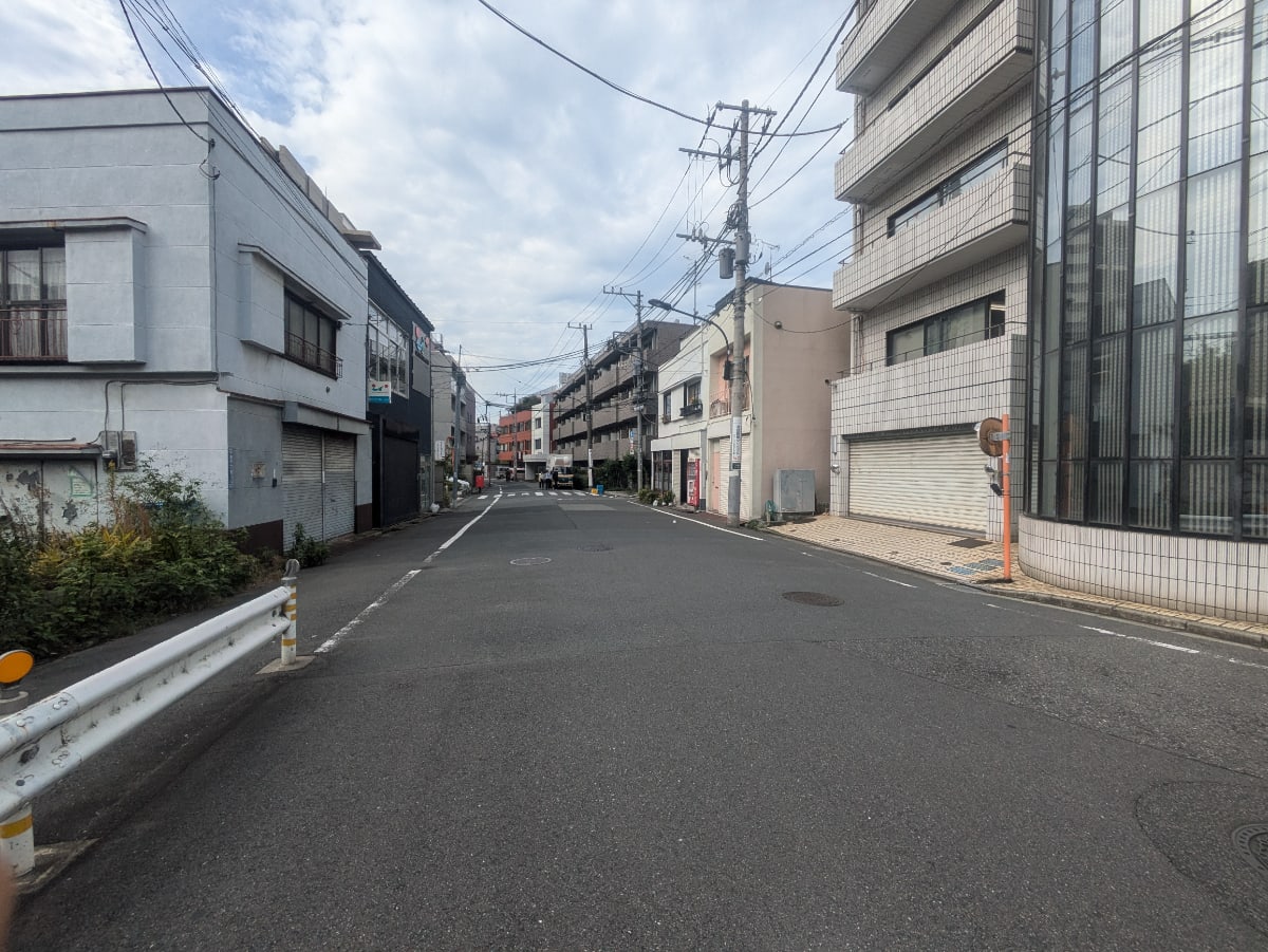 v20250413150543/fresh/building/J00100356903_14