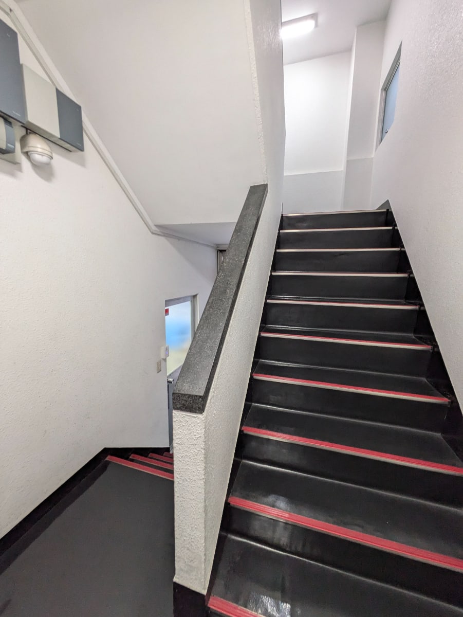 v20250413150543/fresh/building/J00100366804_12