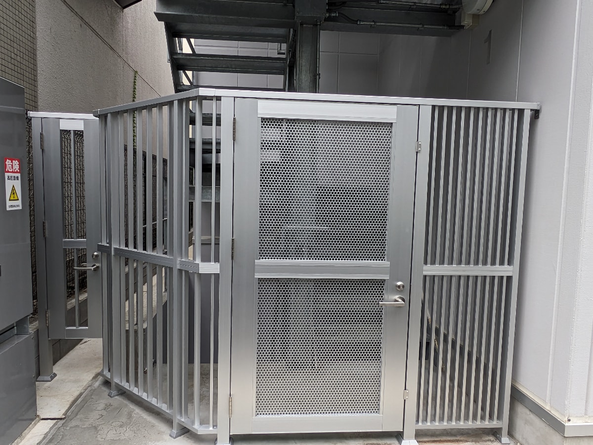v20250415150655/fresh/building/J00100365137_13