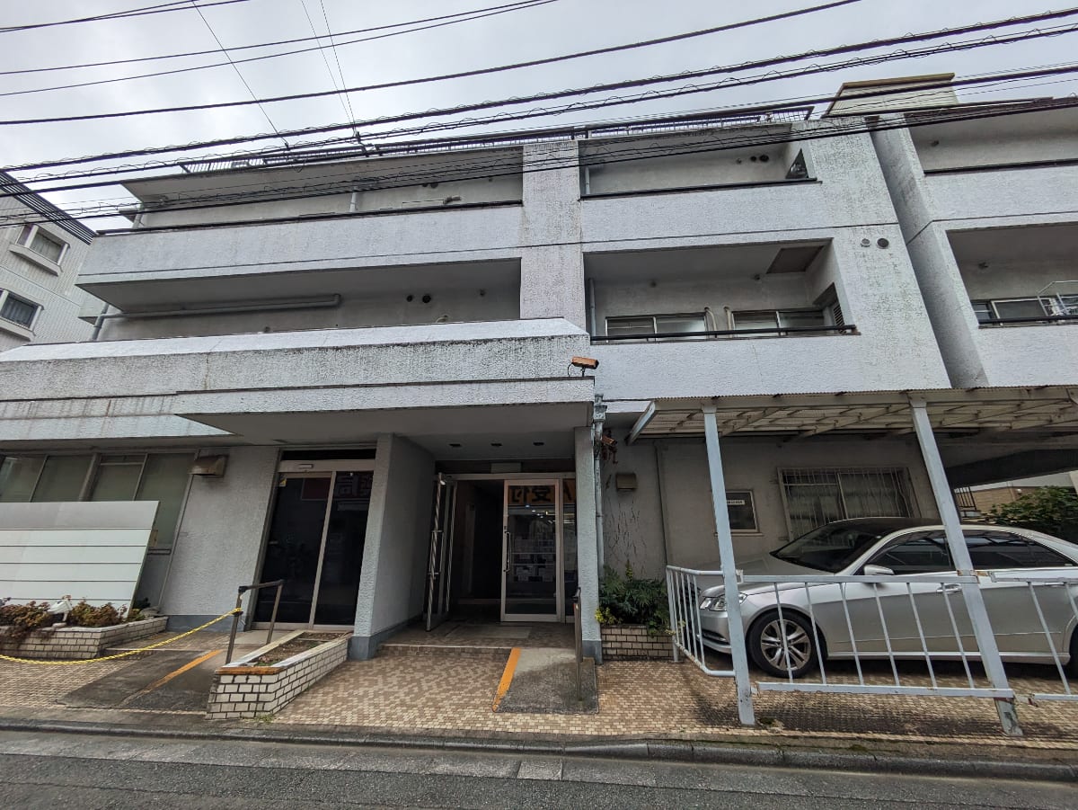 v20250421150656/fresh/building/J00100356517_6