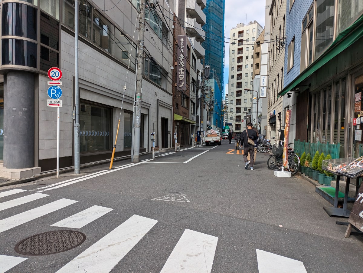 v20250426032849/fresh/building/J00100360781_2