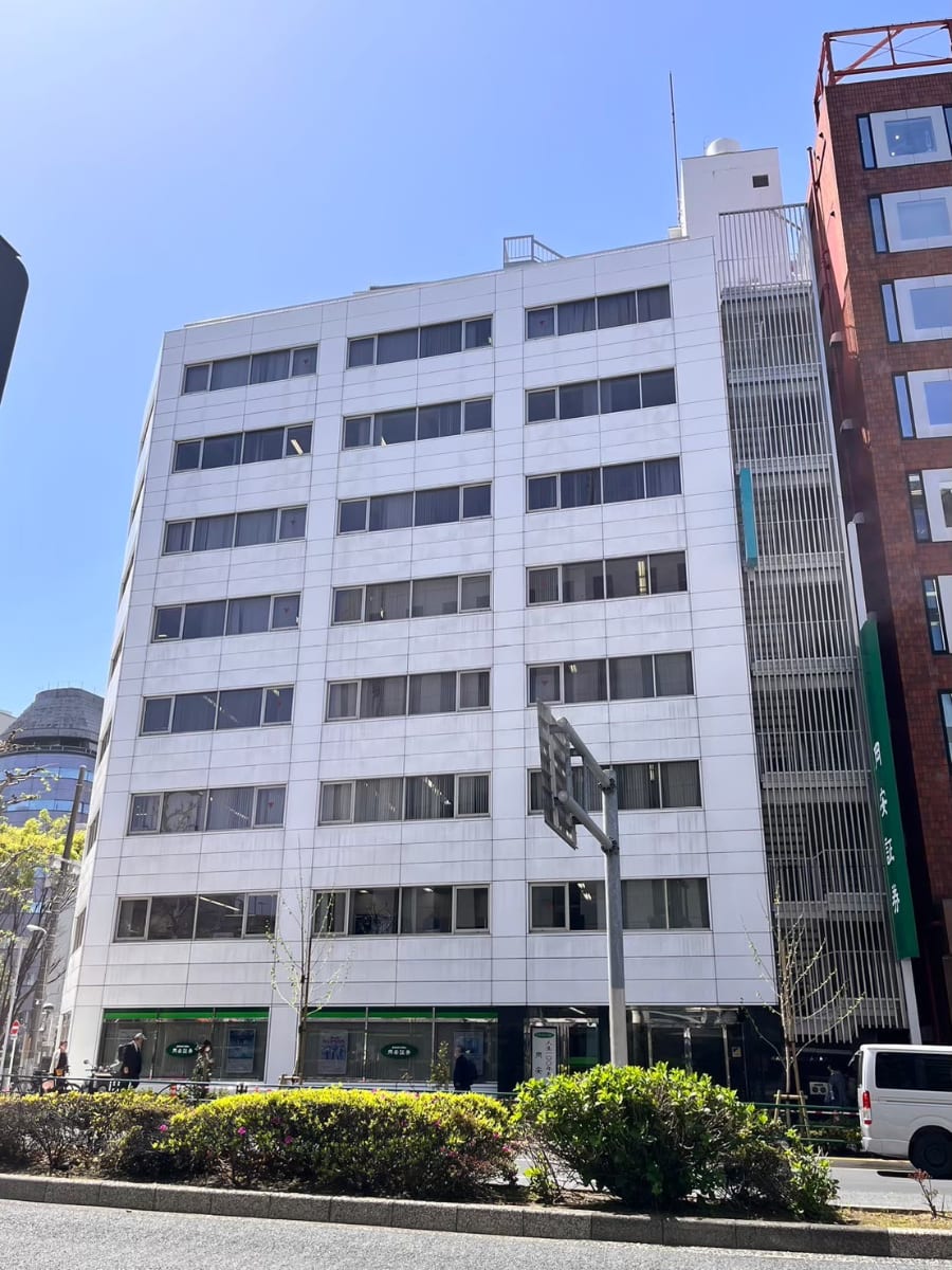 v20250427002254/fresh/building/J00100385636_1