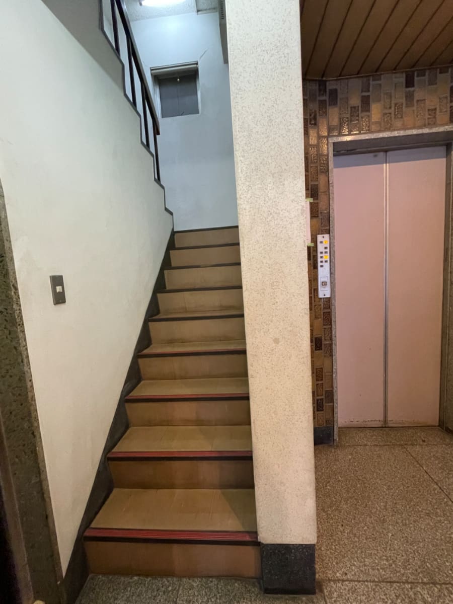 v20250427002254/fresh/building/J00100386055_9