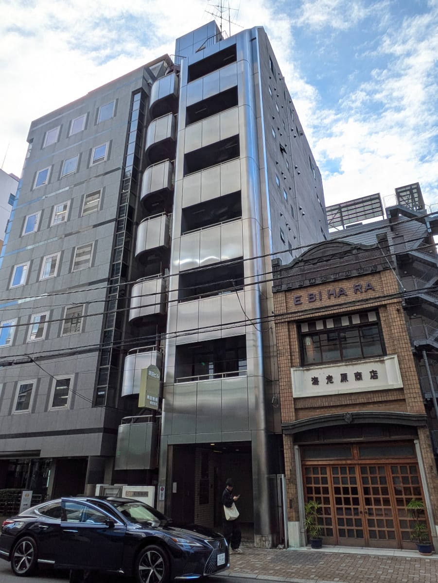 v20250427002254/fresh/building/J00100386308_1
