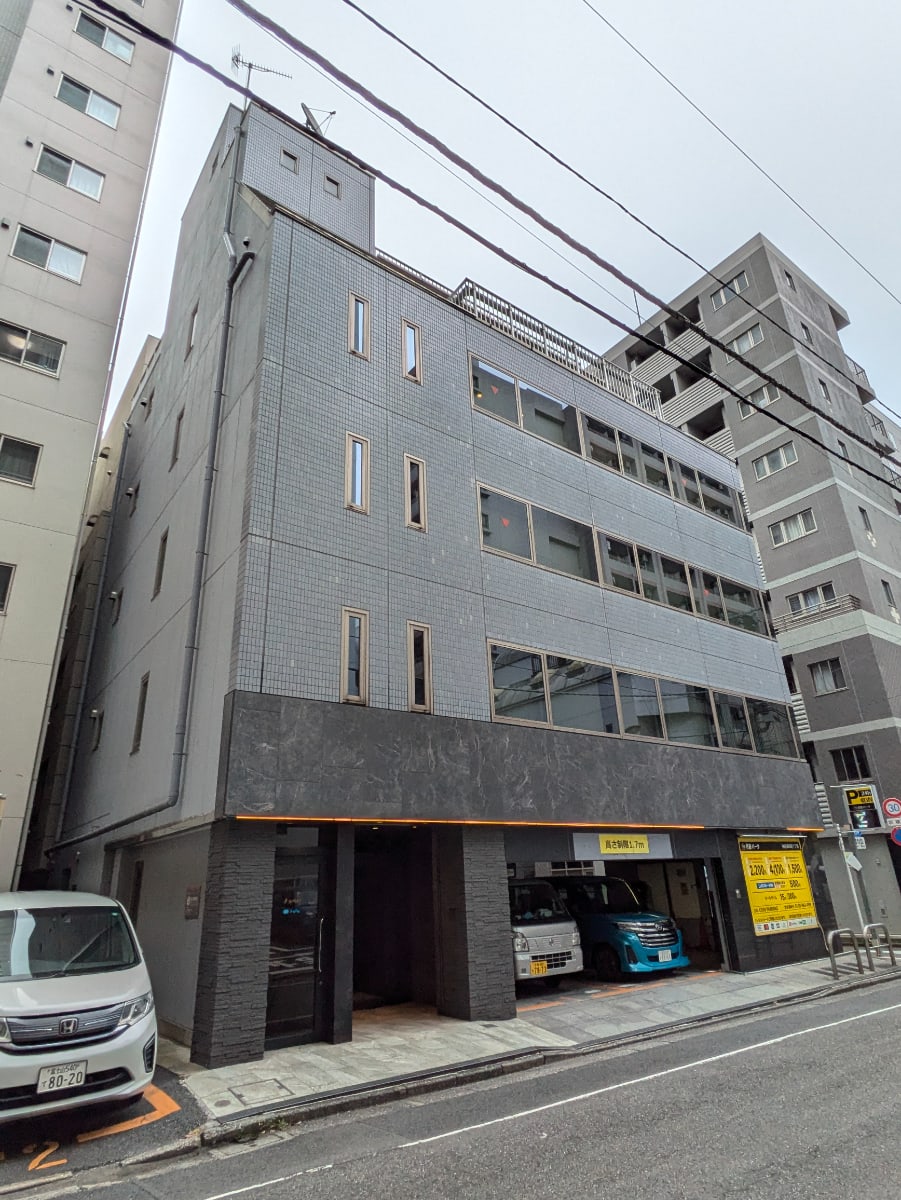 v20250427002254/fresh/building/J00100386320_1