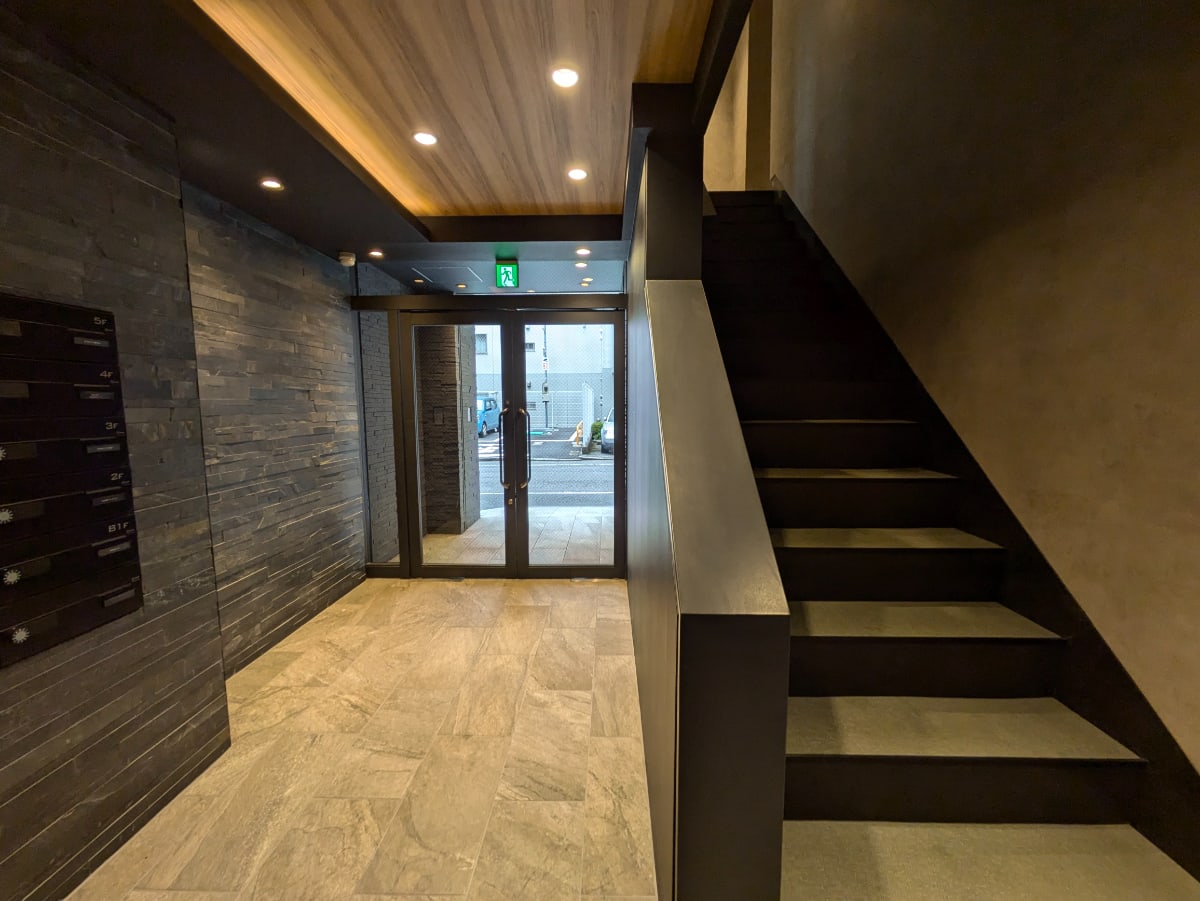 v20250427002254/fresh/building/J00100386320_5