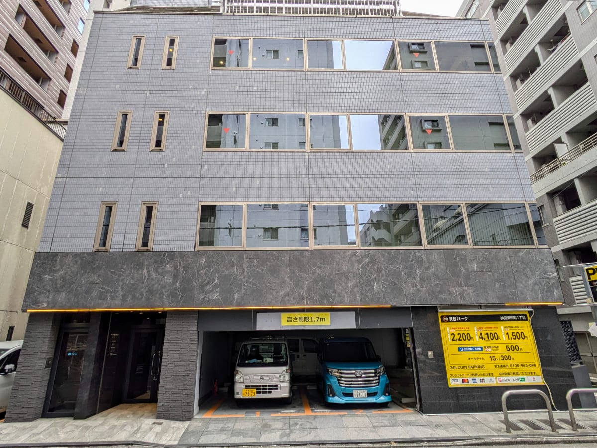 v20250427002254/fresh/building/J00100386320_6