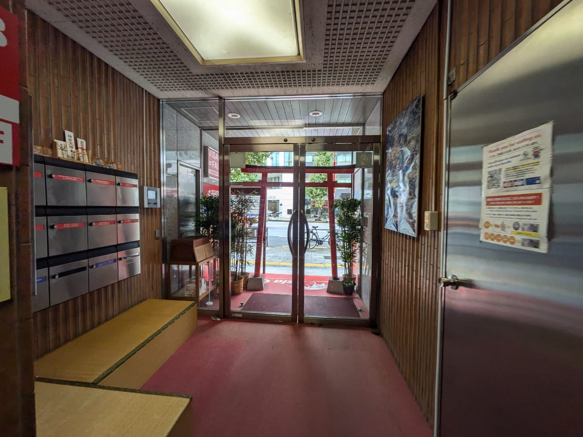 v20250427002254/fresh/building/J00100386323_8