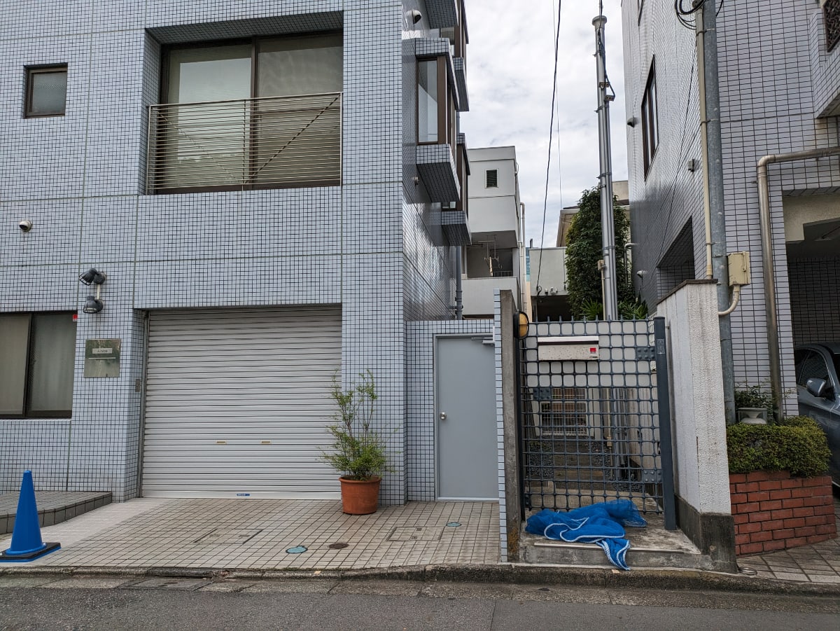 v20250427002254/fresh/building/J00100386981_8