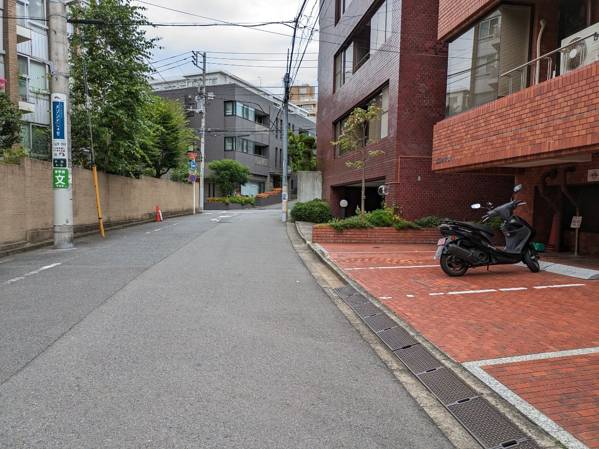v20250427002254/fresh/building/J00100386985_2