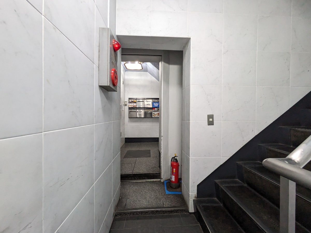 v20250427002254/fresh/building/J00100387015_14
