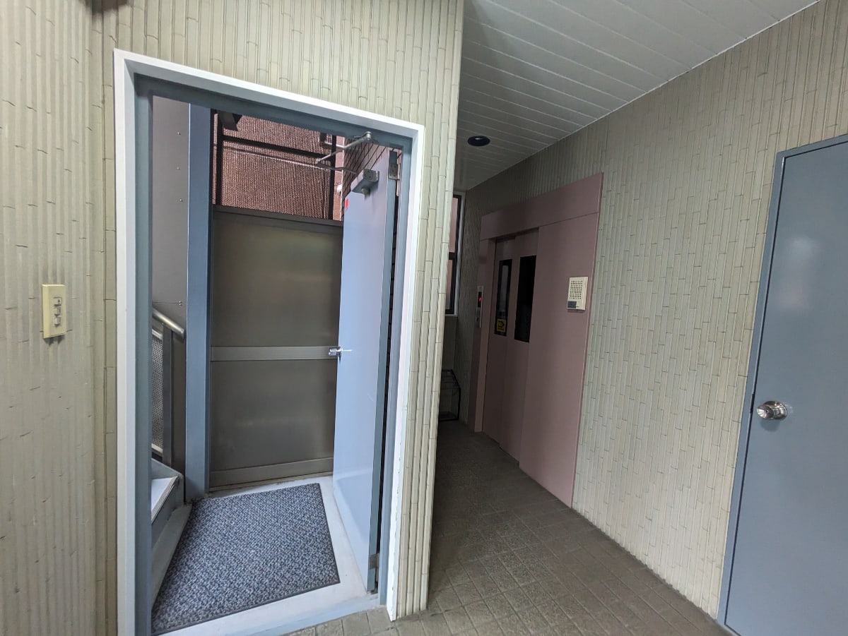 v20250427002254/fresh/building/J00100387044_13