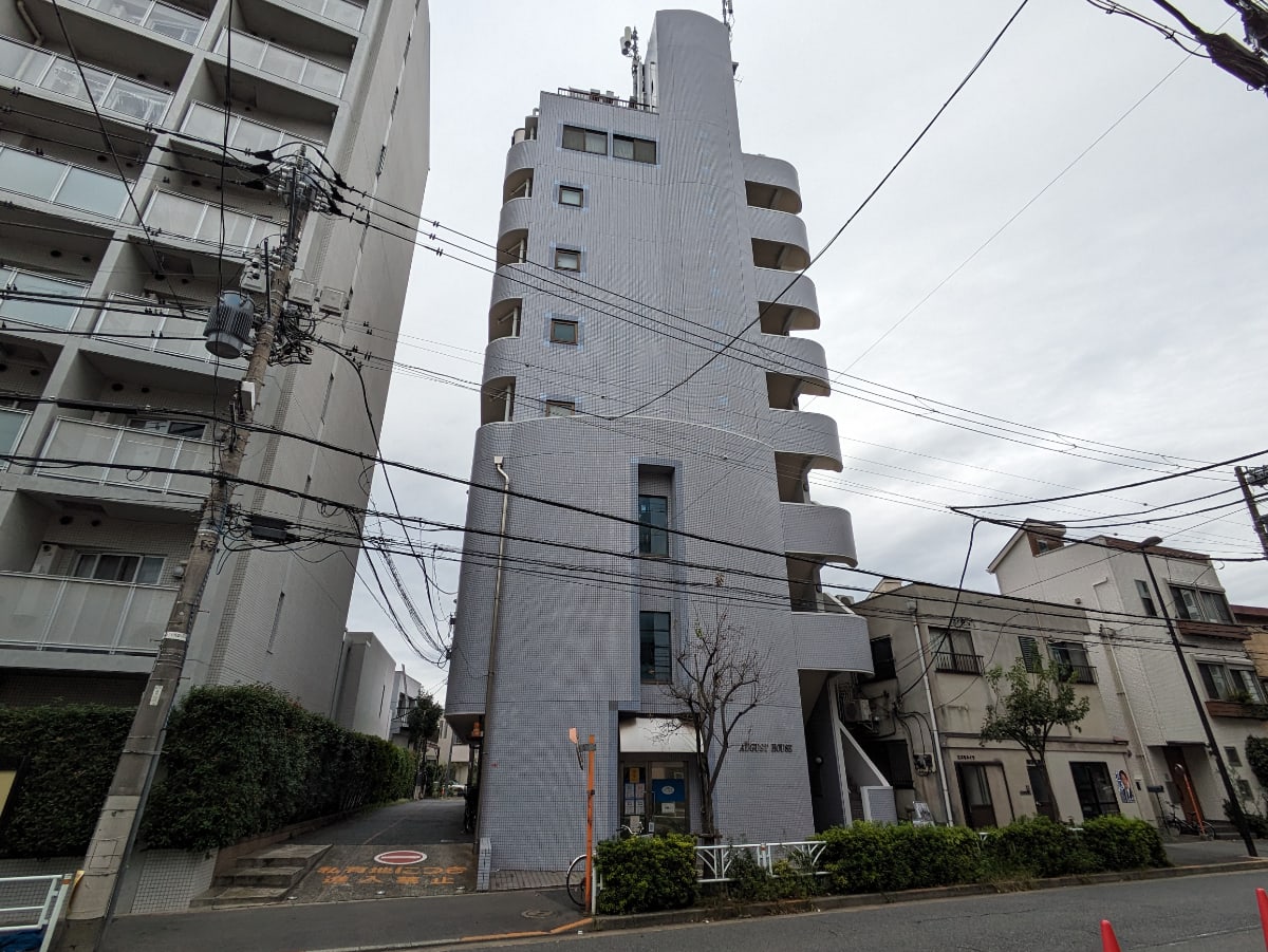 v20250427002254/fresh/building/J00100387068_1