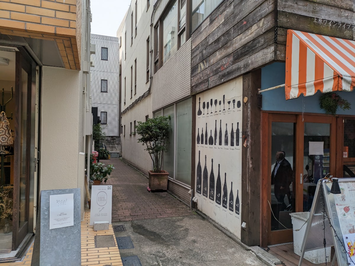 v20250427002254/fresh/building/J00100387080_6