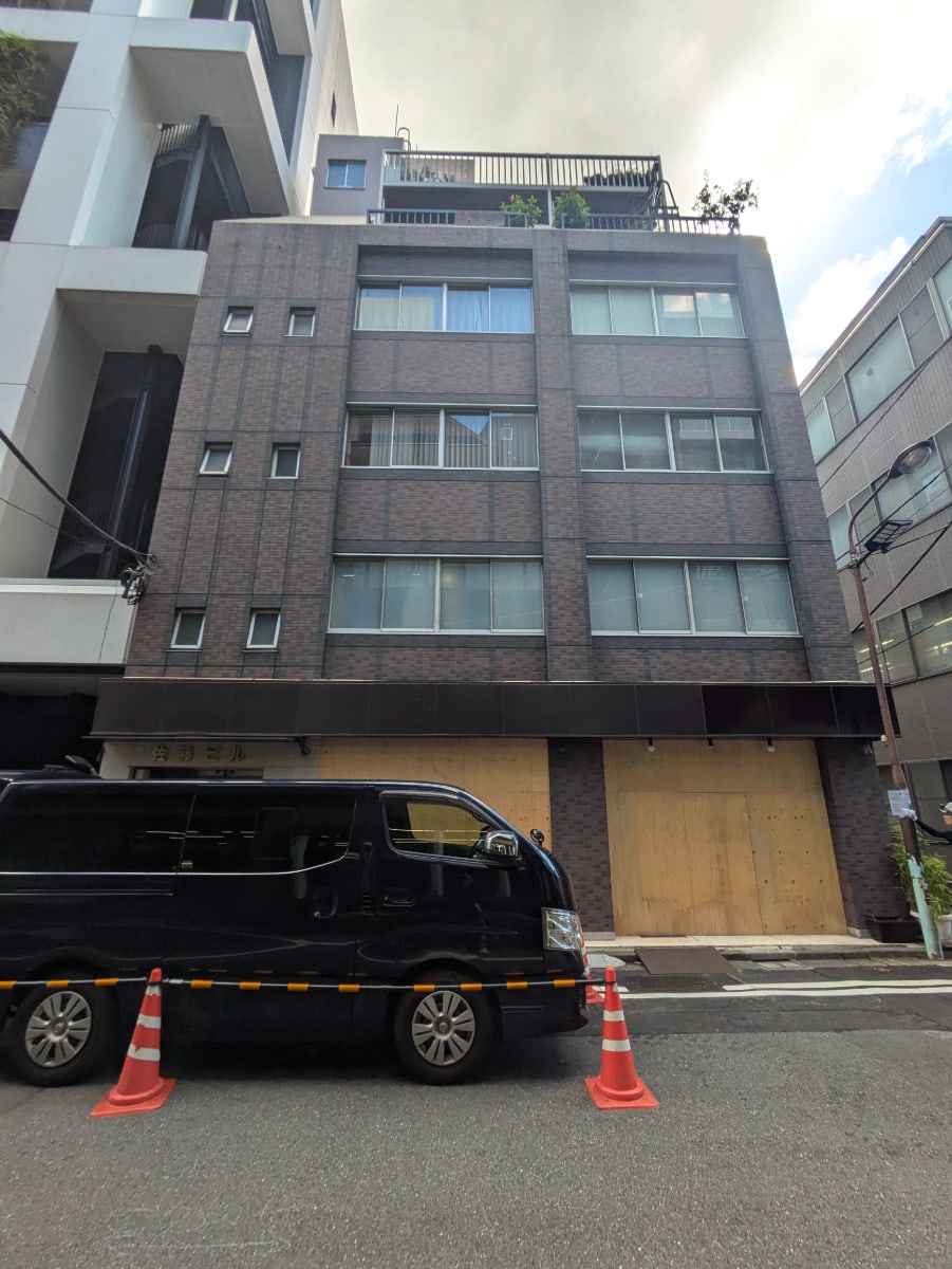 v20250427002254/fresh/building/J00100387097_1