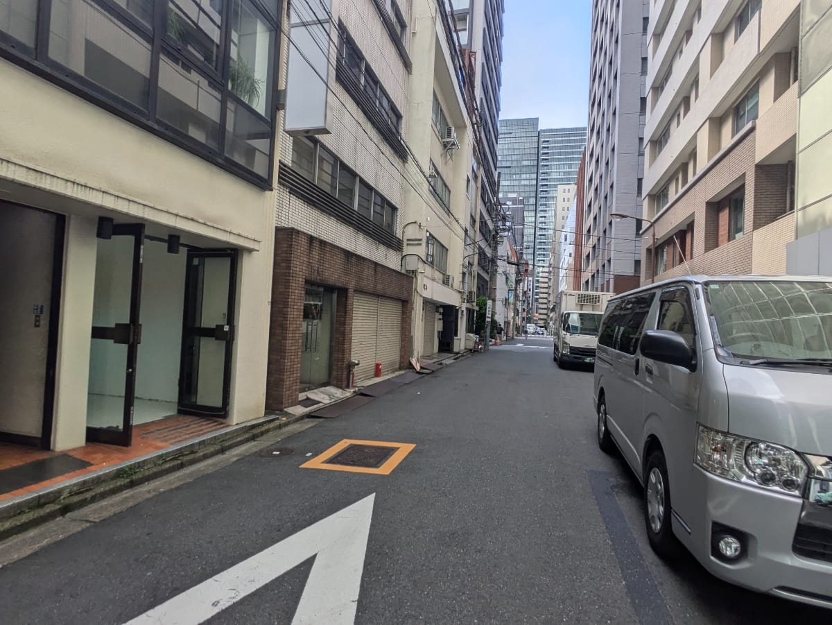 v20250427002254/fresh/building/J00100387107_2
