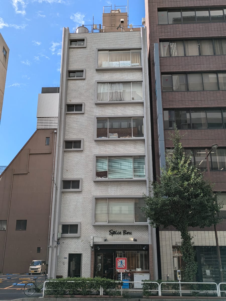 v20250427002254/fresh/building/J00100387122_1