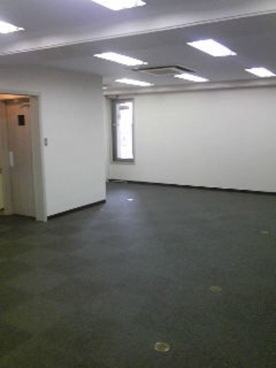 v20250427002254/fresh/building/J00100387172_6